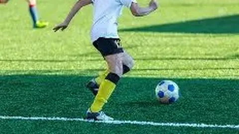 梁洁蒲巴甲公布恋情终止，半年前迹象初现